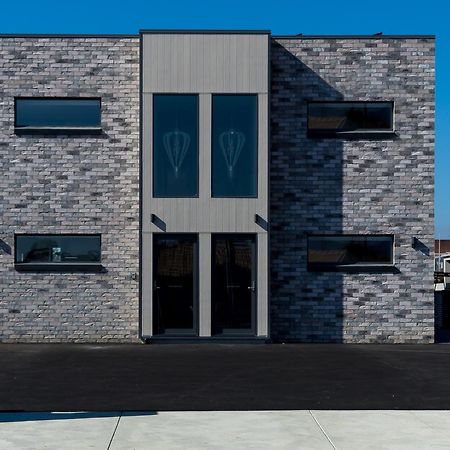 Ulverstone Waterfront Apartments Eksteriør billede